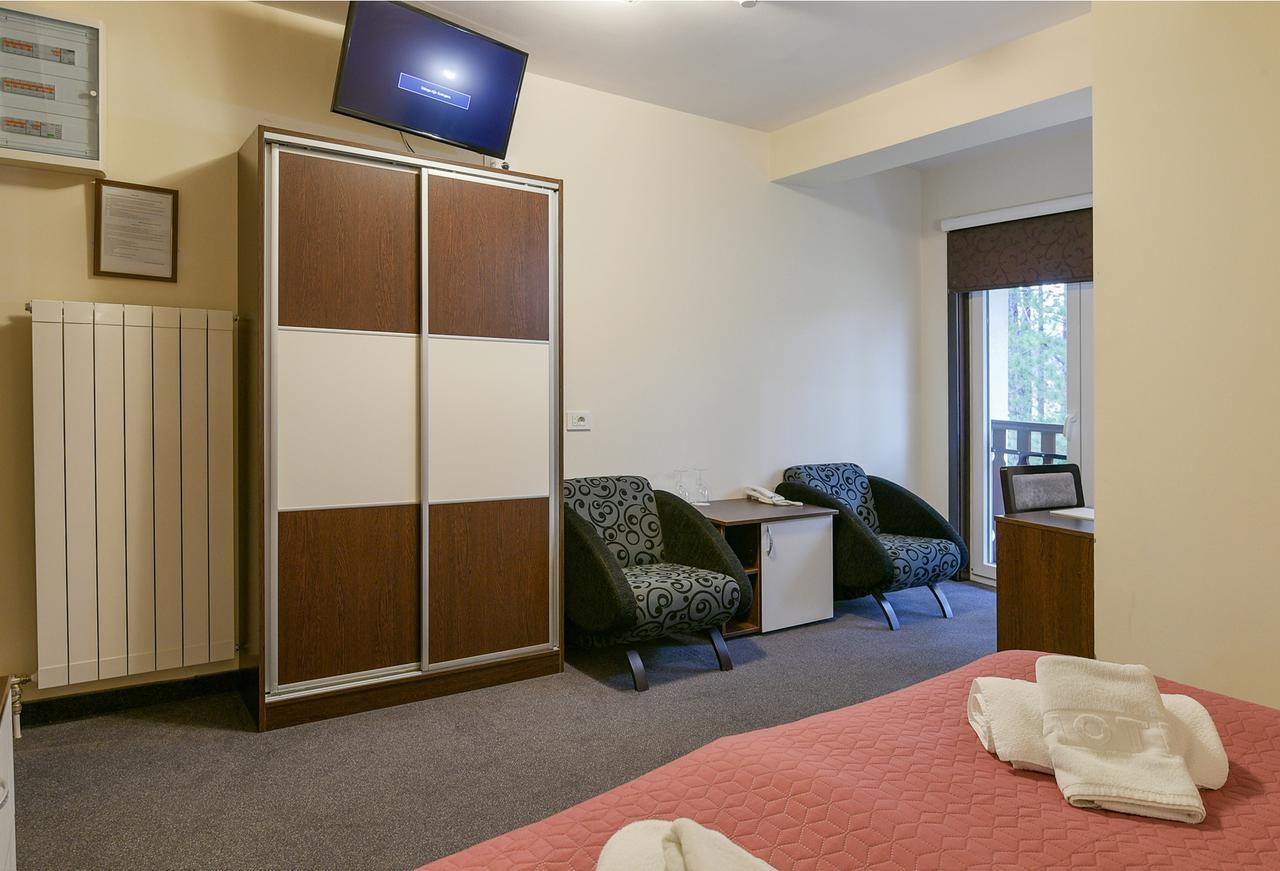 Garni Hotel Simsir Ζλάτιμπορ Εξωτερικό φωτογραφία