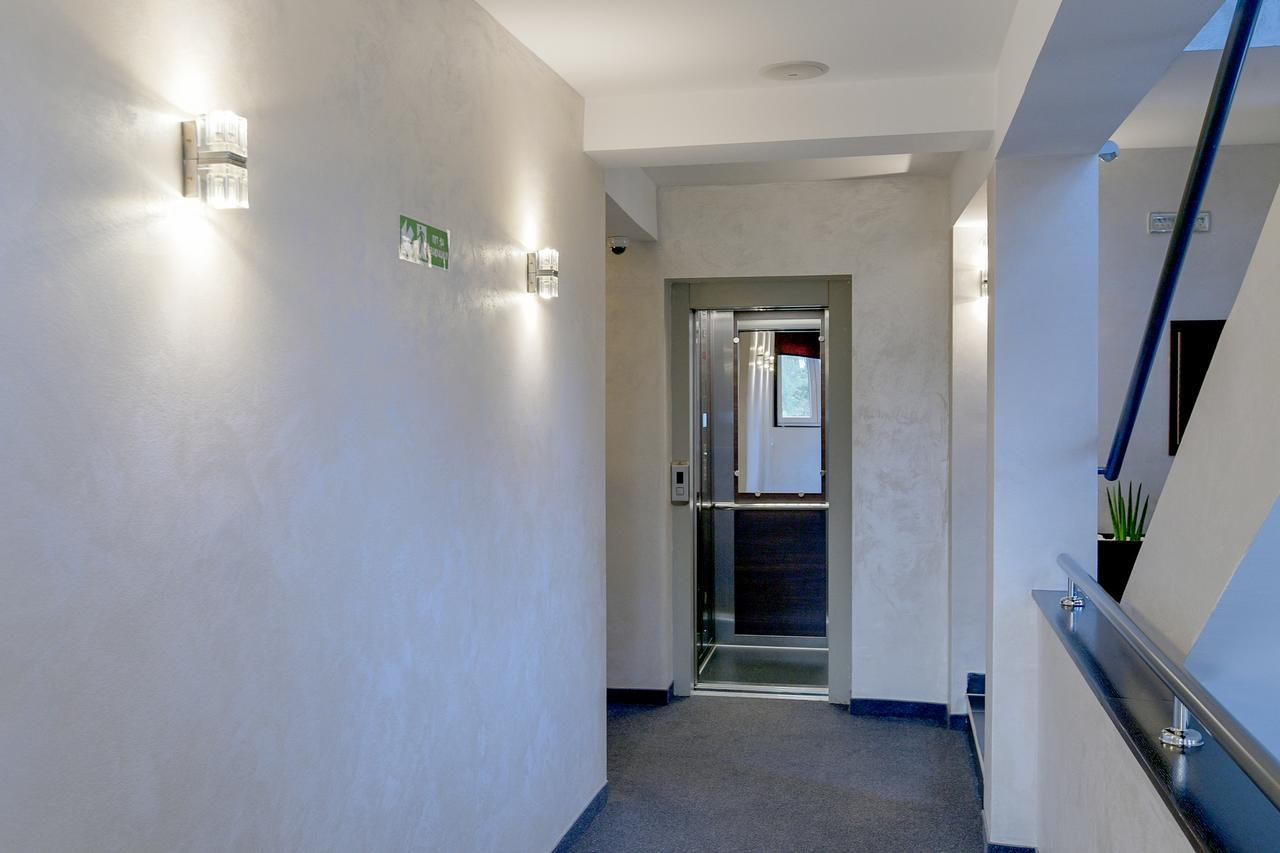 Garni Hotel Simsir Ζλάτιμπορ Εξωτερικό φωτογραφία